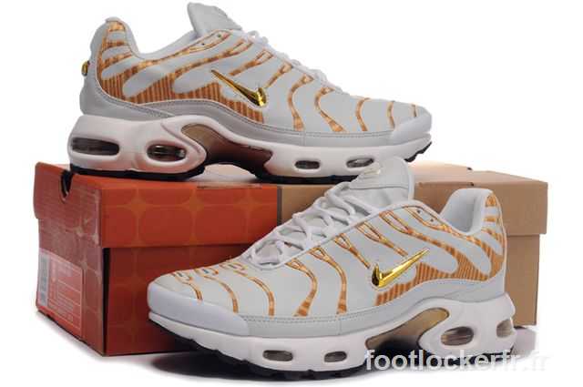 vrai tn requin prixdusine enstock nike air max tn pas cher aprixreduit.JPG